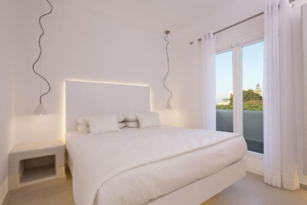 Art Hotel Santorini (Pyrgos Kallistis, Thira)